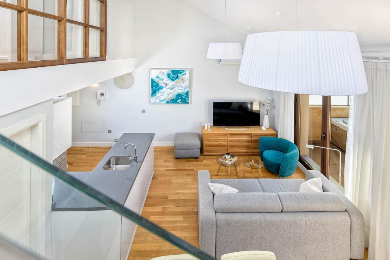 Sebastian Souviron Suites In Malaga By Solaga Holiday Homes Exterior photo
